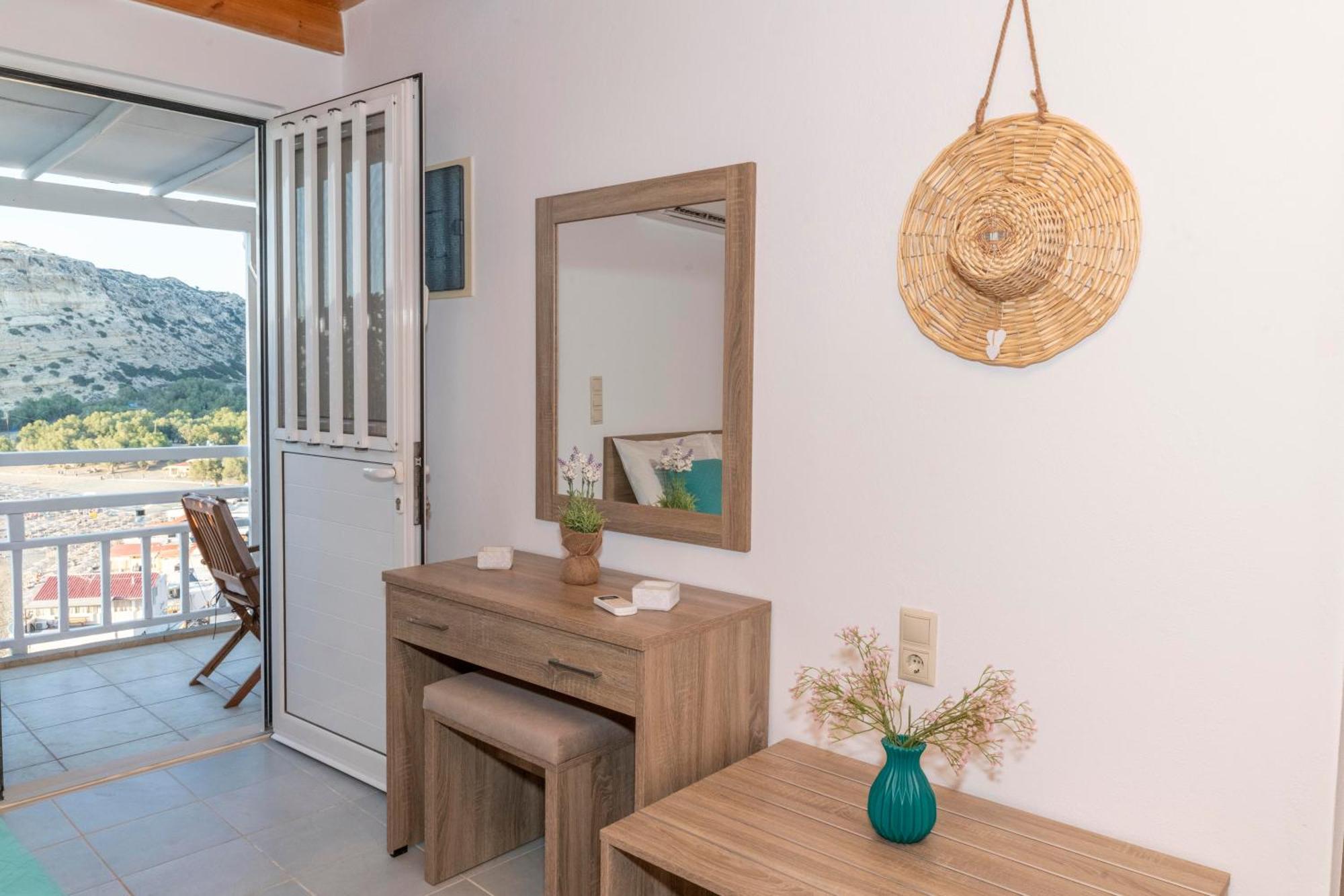 Emmanouela Apartment Матала Экстерьер фото